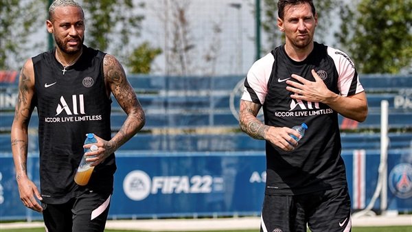 ميسي ونيمار خارج قائمة باريس سان جيرمان أمام بريست فى الدوري الفرنسي