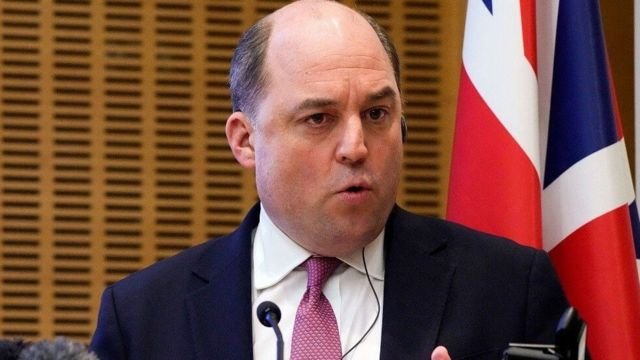 بريطانيا تعترف أرسلنا صواريخ بعيدة المدى لأوكرانيا 1 وزير الدفاع البريطاني بن والاس