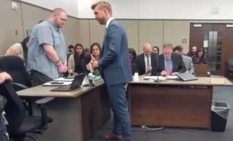 القضاء الأمريكي يصدر حكماً بالسجن مدى الحياة لقاتل مثليين في مرقص 