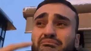 والد الشيف التركي الشهير ينفي التهم الموجهة إليه من قبل نجله 