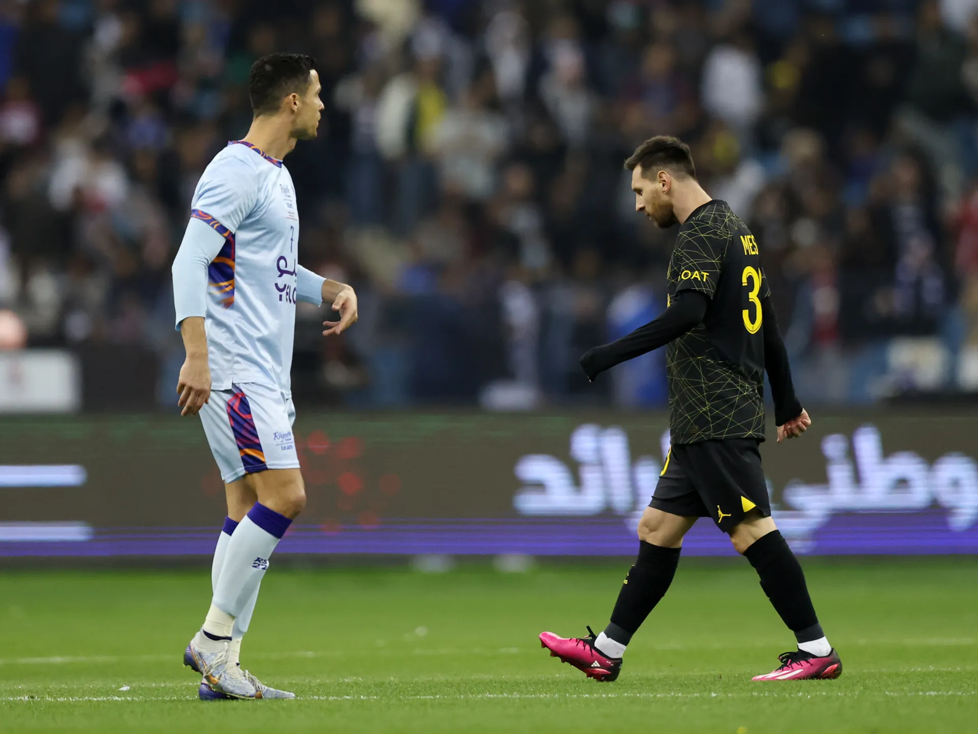 رونالدو يتفوق على ميسي كأكثر اللاعبين تحقيقاً للانتصارات 