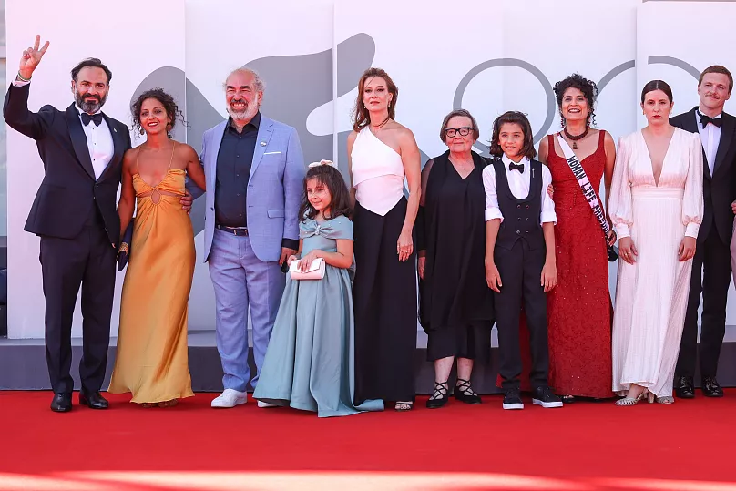 أفلام في مهرجان البندقية تنتقد تَحوُّل أوروبا "حصناً" في مواجهة المهاجرين 2 أفلام في مهرجان البندقية تنتقد تَحوُّل أوروبا "حصناً" في مواجهة المهاجرين