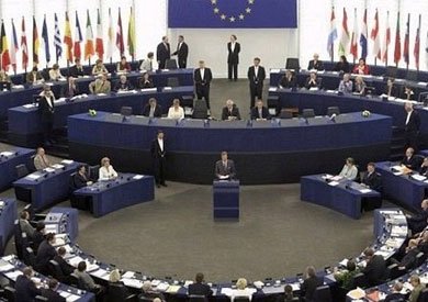 وزراء خارجية الاتحاد الأوروبي يتعهدون بمواصلة دعم أوكرانيا