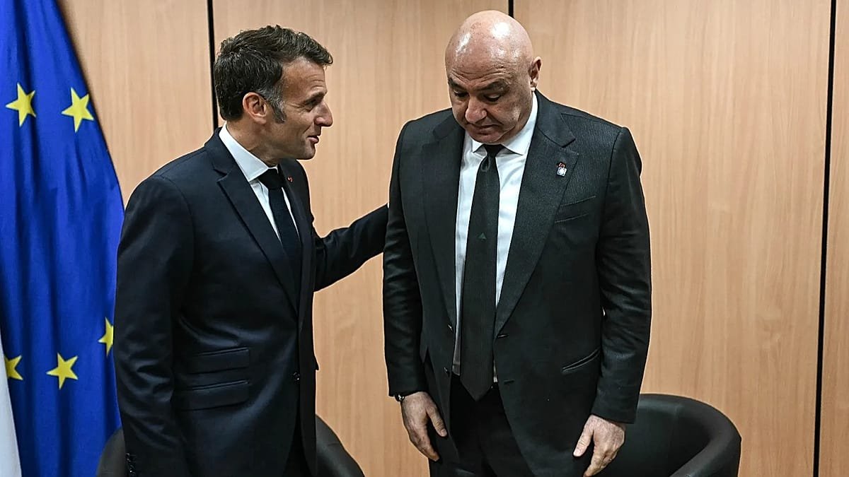 ماكرون يدعو لبنان إلى اجتماع تحضيري في باريس في 17 سبتمبر تمهيداً لمؤتمر دعم الجيش