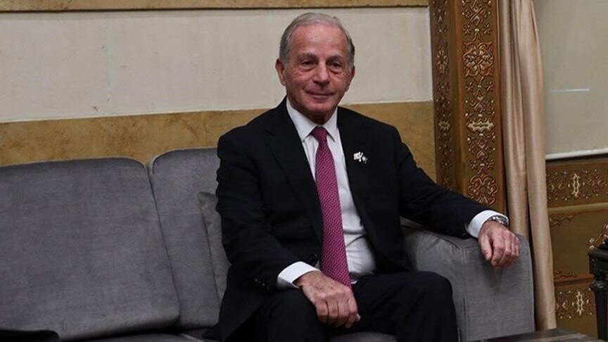 السفير الأمريكي في لبنان: ننتظر قرار حزب الله بشأن تسليم سلاحه