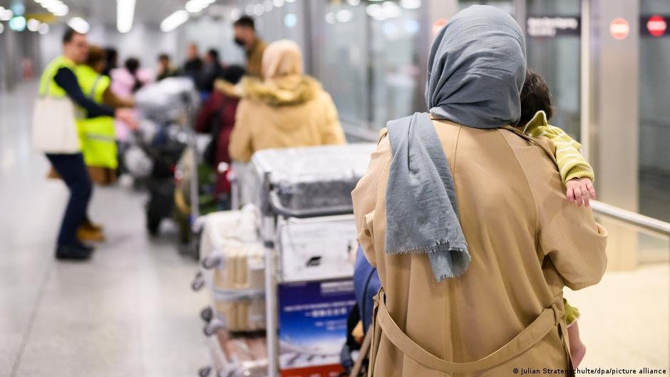 جدل ألماني حول مقترح سكسونيا لربط اللجوء بقدرة البلديات