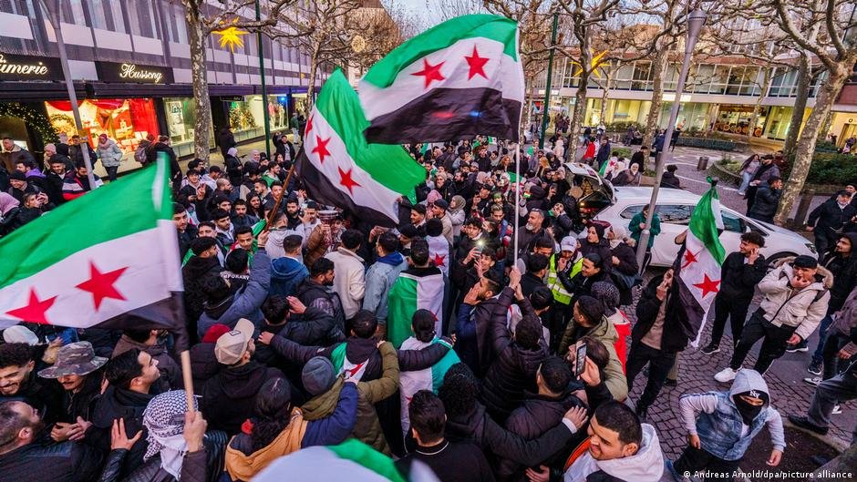ألمانيا ترفع حافز العودة الطوعية للاجئين السوريين إلى 7000 يورو