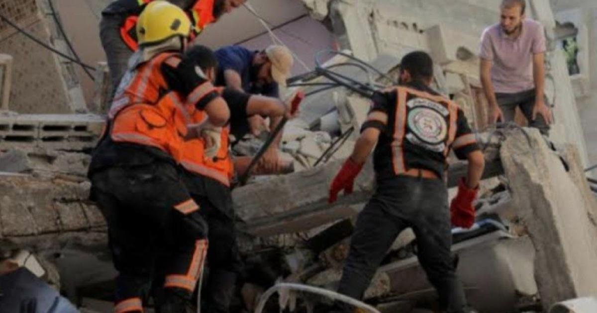 الدفاع المدني بغزة يحذر من توقف مركباته بسبب شح الوقود