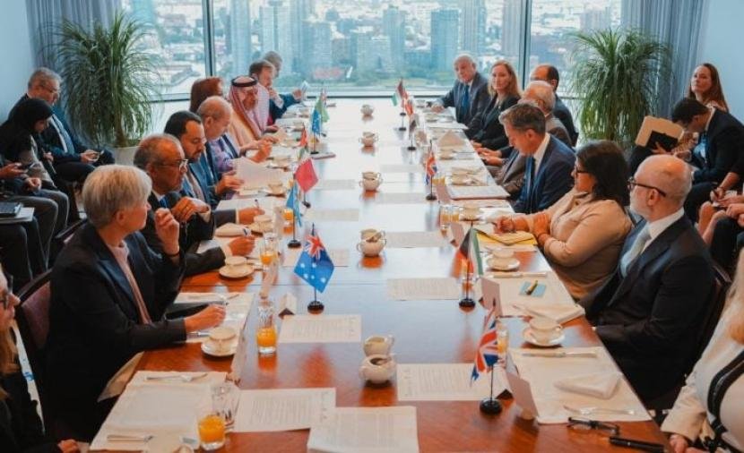 الخليفي يدعو لضمان وصول المساعدات الإنسانية لغزة دون عوائق